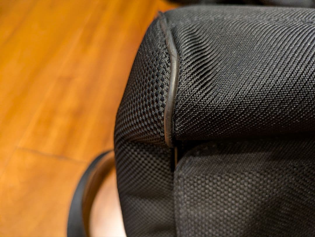 LOUIS VUITTON ブラックショルダーバッグ