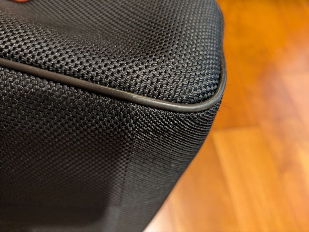 LOUIS VUITTON ブラックショルダーバッグ