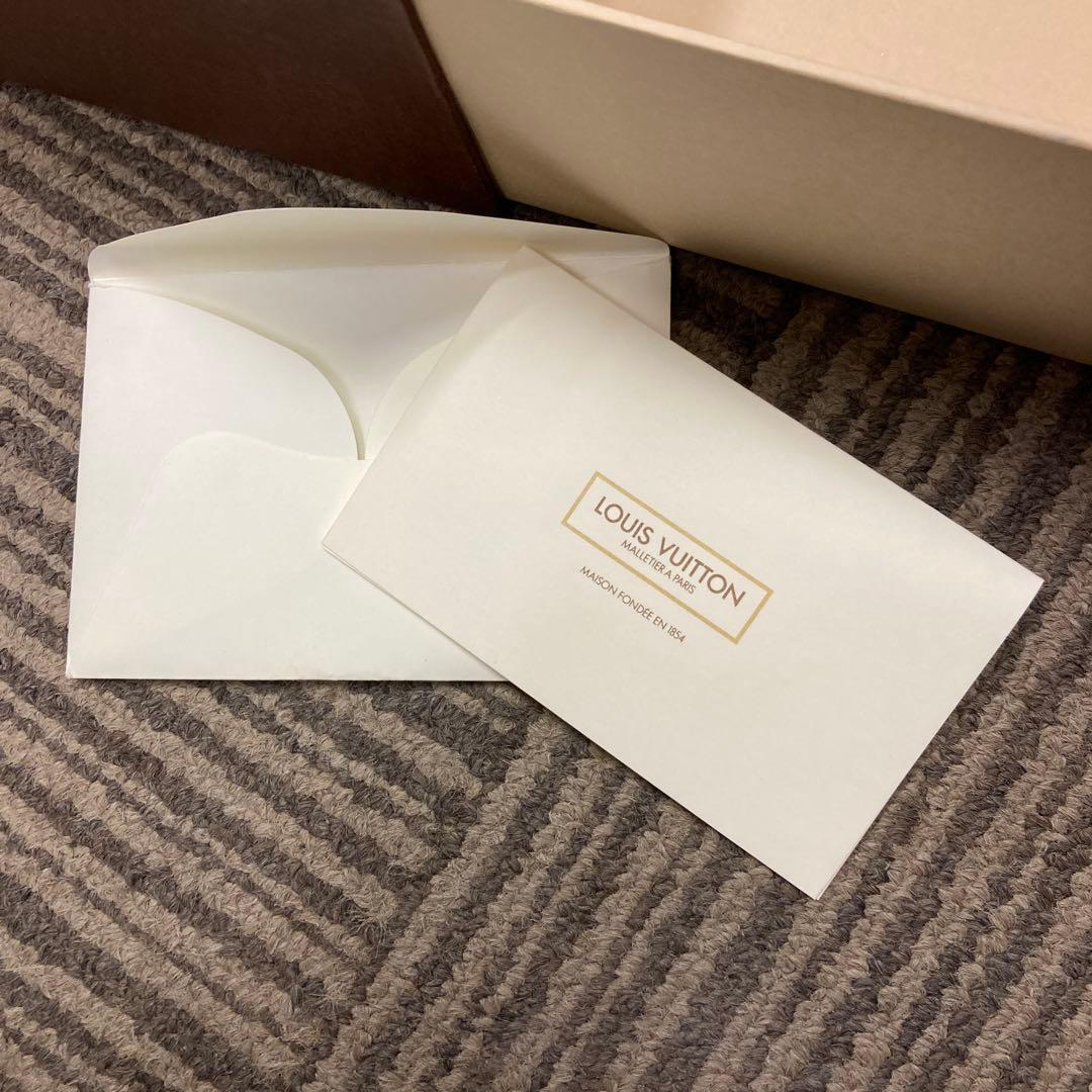 ルイヴィトン　プロッシュフルール　コサージュ