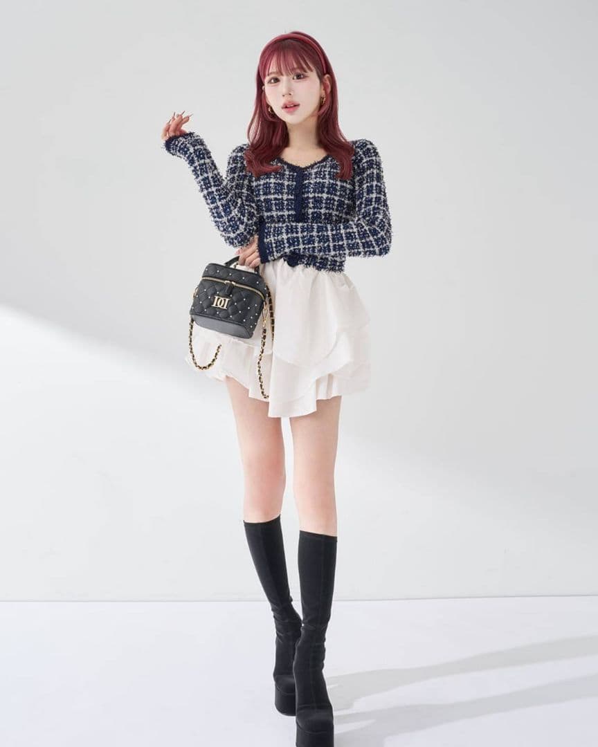 ダーリッチ キルティングパールスクエアミニバッグ 黒 ブラック