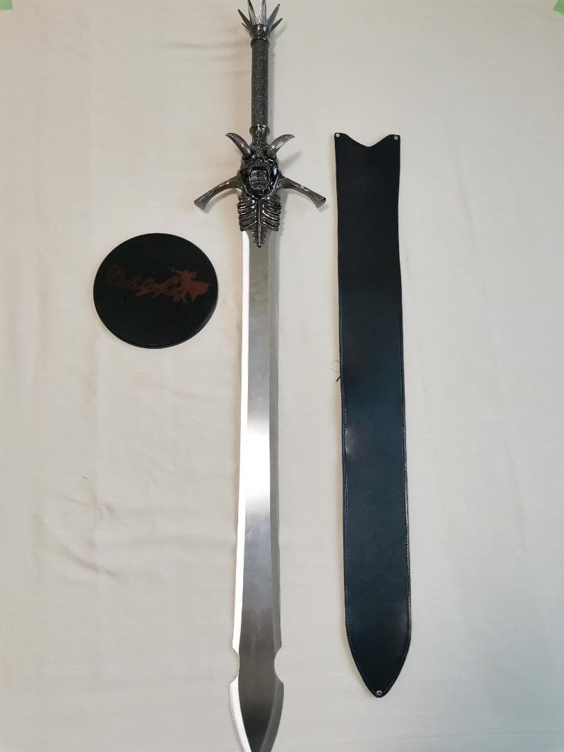 DMC デビル メイ クライ ダンテ 魔剣リベリオン 金属製 模造刀 西洋剣