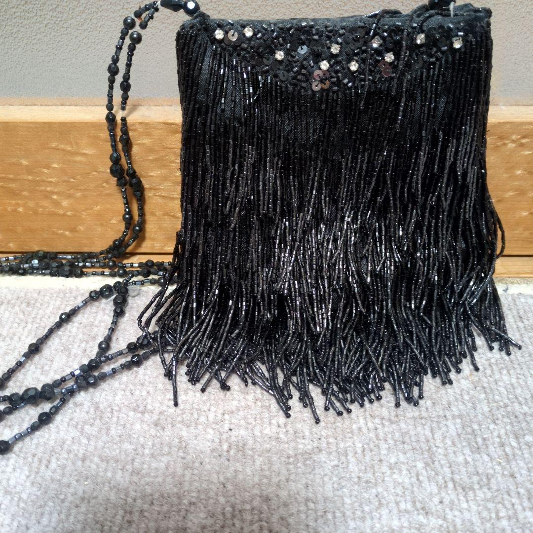 SPECCHIO ビーズフリンジ パーティーバッグ - メルカリ