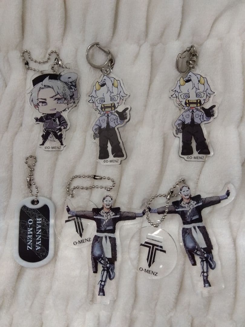 O-MENZ 般若 アクリルキーフォルダー - メルカリ