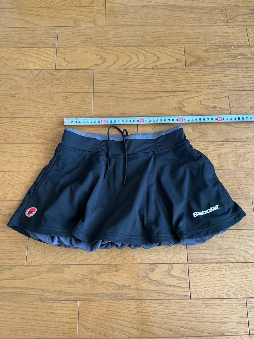 【新品/未使用】バボラ　テニスウェア上下 Mサイズ 黒/グレー