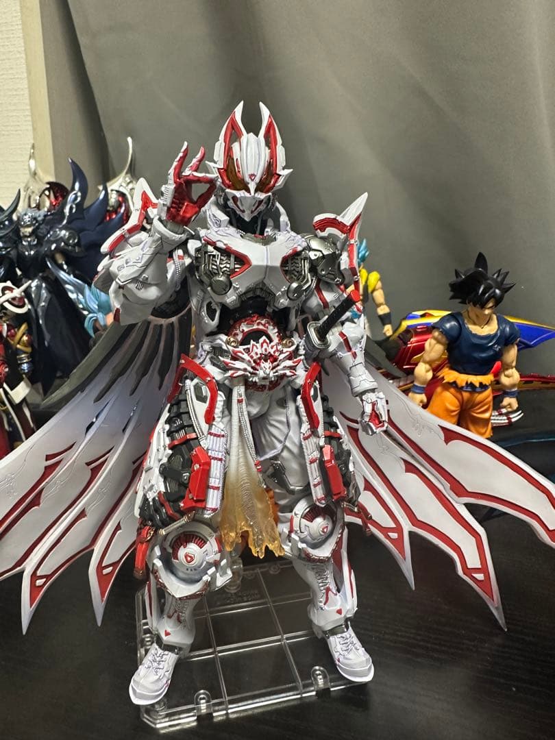 SIC風 仮面ライダーギーツ ギーツIX フィギュア - メルカリ