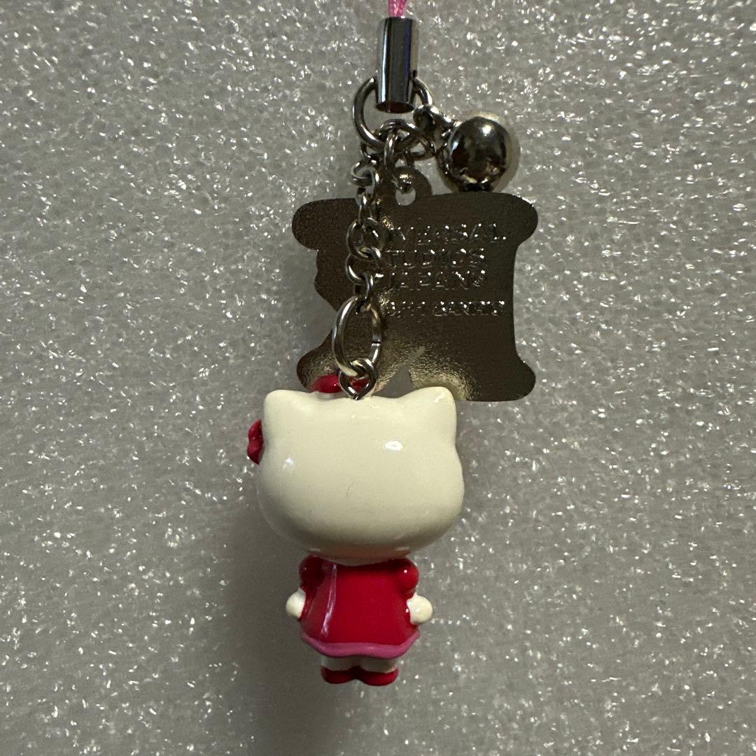 USJ限定 ハローキティ Kの文字付きストラップ