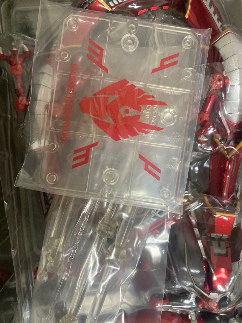 S.H.Figuarts 仮面ライダー龍騎＆ドラグレッダーセット