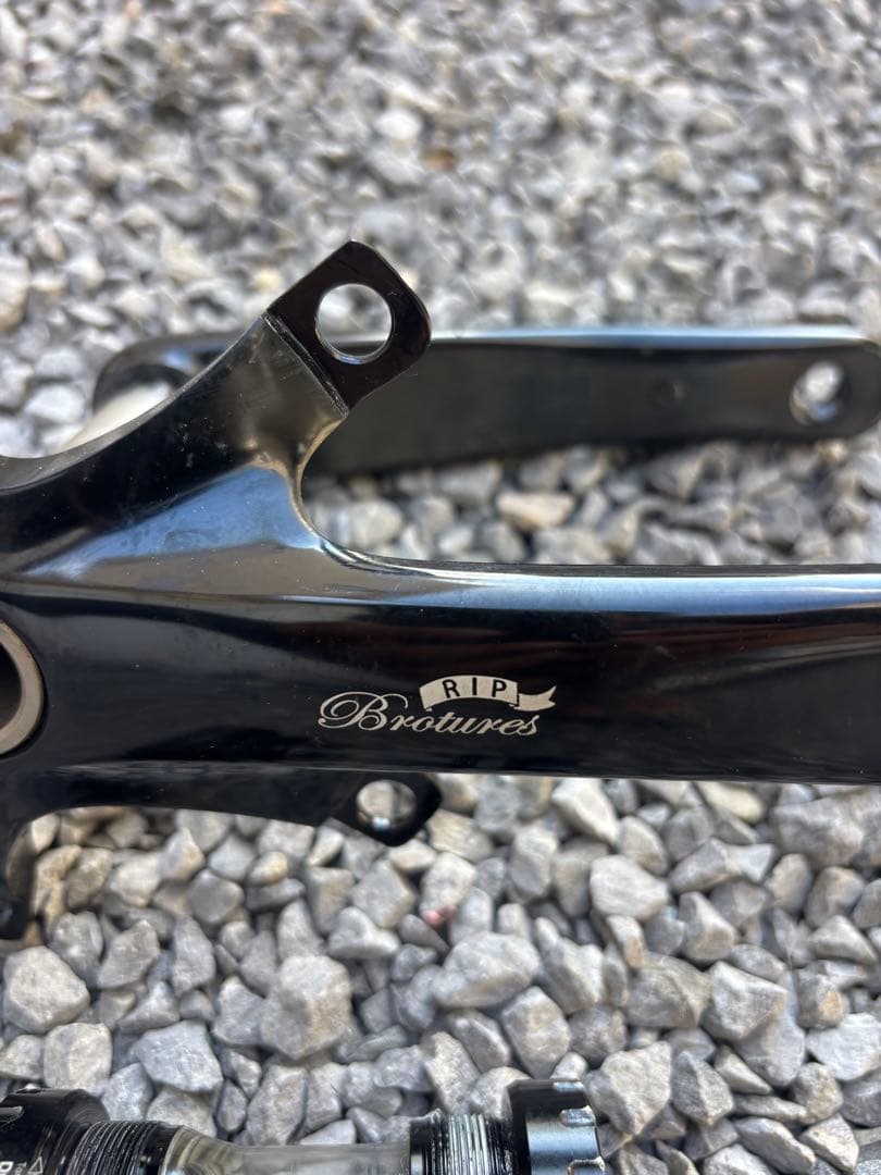 RIP Brothers ブラック クランクセット RIP Brothers ブラック