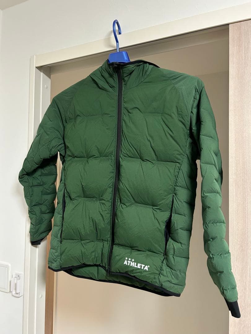 【ほぼ新品】ATHLETA ウルトラストレッチダウンジャケット