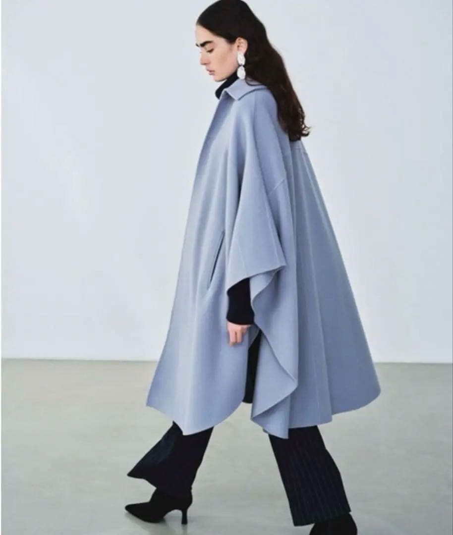 Mila owen 高級 ポンチョ PONTETORTO生地　ブルー