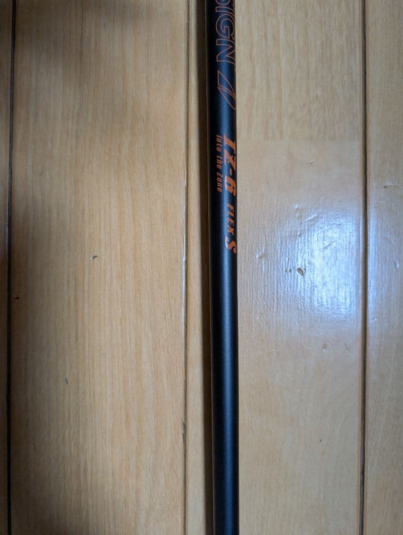 IZ-6 FLEX S グラファイトデザインシャフト　テーラーメイドスリーブ付き