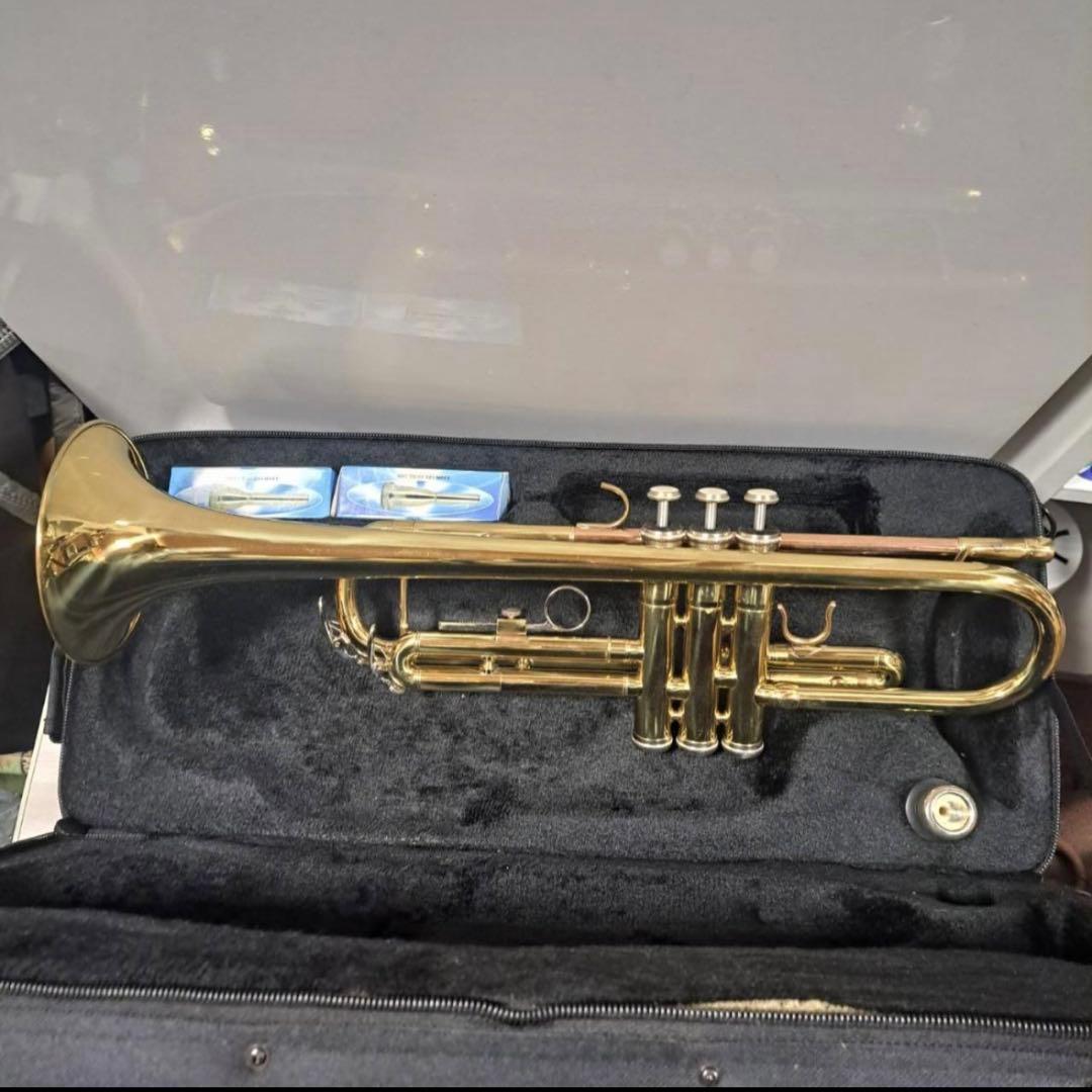 Walker トランペットTR-330EXマウスピース　ケースセットパズーモデル