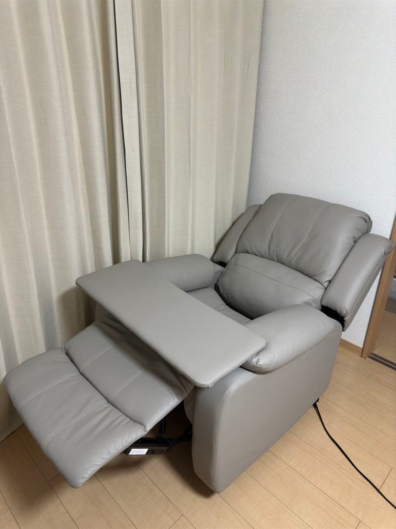 YEKOTECH リクライニングソファー 電動 高さ調節可能な可動テーブル