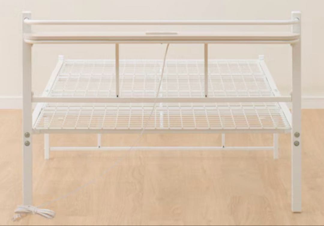 ニトリ シングルベッド ホワイト コンセント付き棚有り