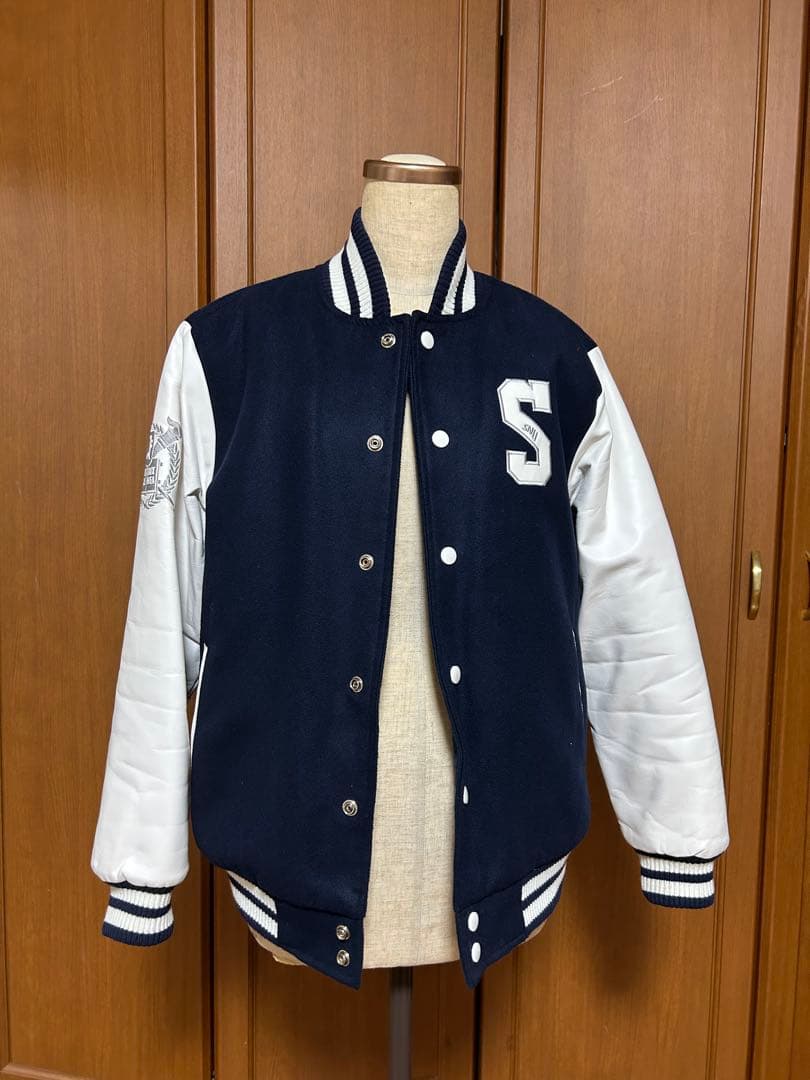 韓国ソウル大学 公式スタジアムジャンパー - メルカリ