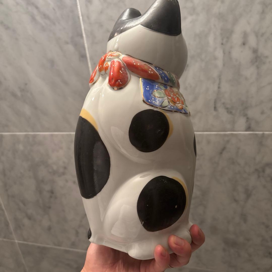 アンティーク　神秘的な瞳でとても雰囲気のあるお金や良き人を招く招き