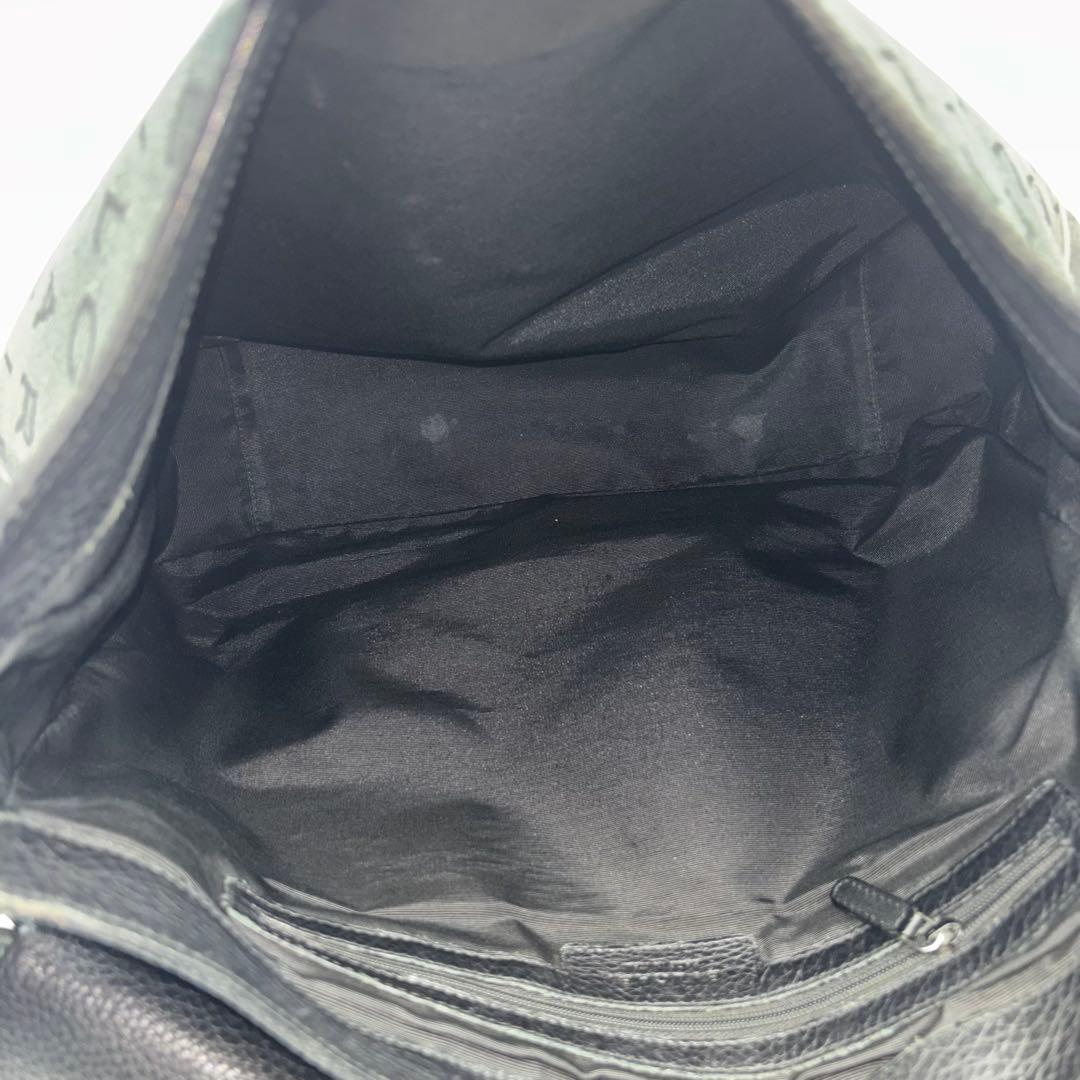 ✨希少✨　BVLGARI メッセンジャーバック　ロゴマニア　ロゴ金具　大容量　黒