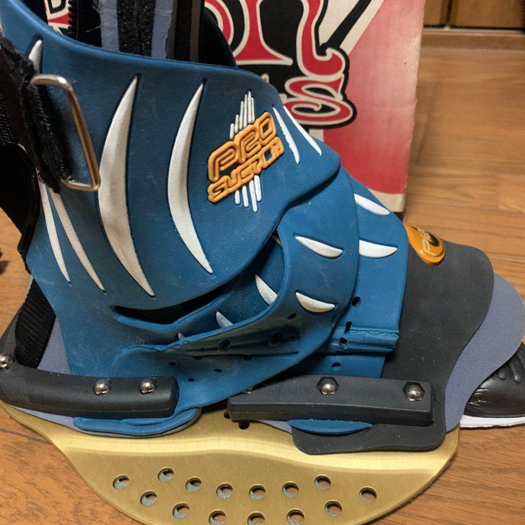 ウェイク　ビンディング　ウェイクボード　水上バイク