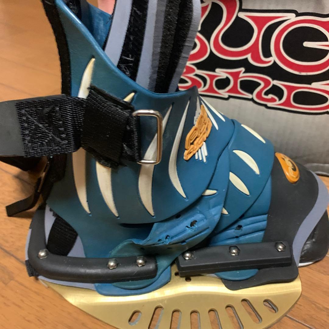 ウェイク　ビンディング　ウェイクボード　水上バイク