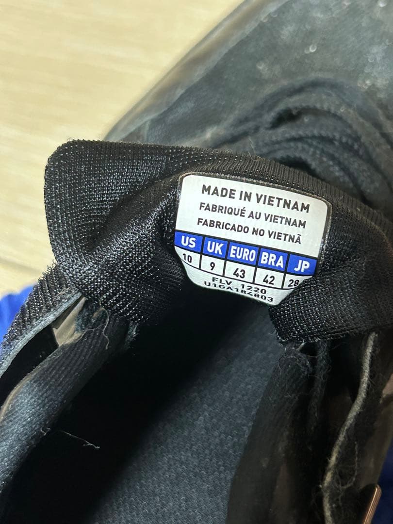 Mizuno FIELD GEO ブラックスパイクシューズ 袋付き 28cm