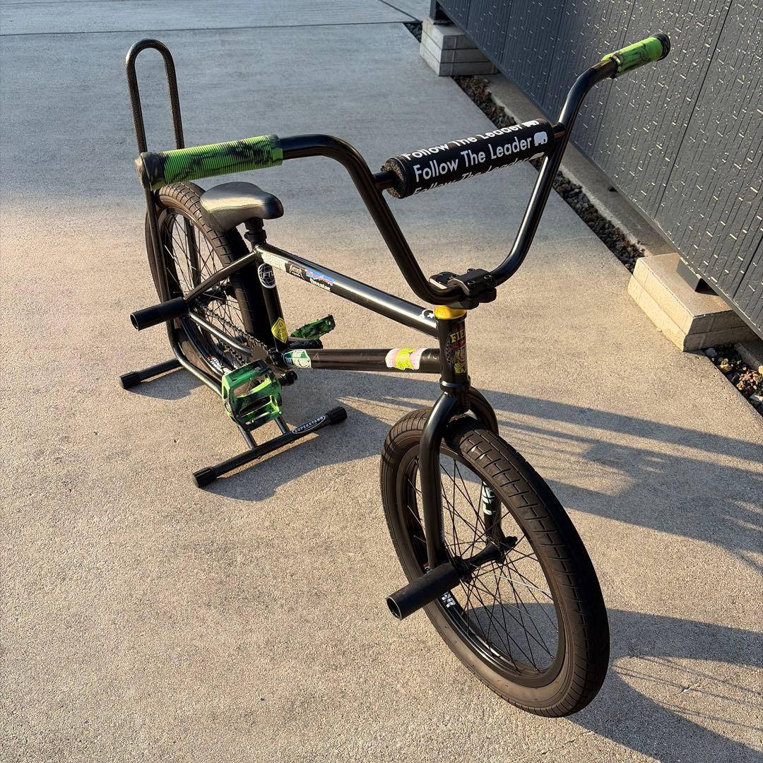 FIEND BMX TYPE B 完成車　CULT KINK SUBROSA