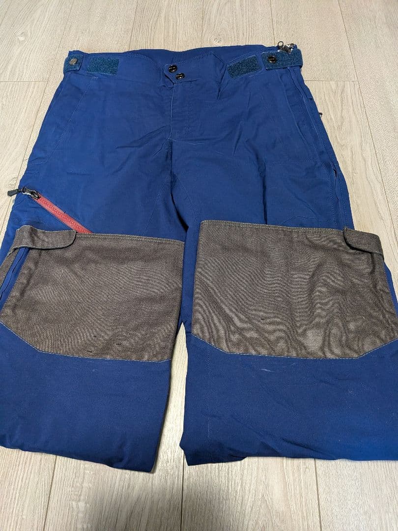 FABLICE 防水イエロージャケット