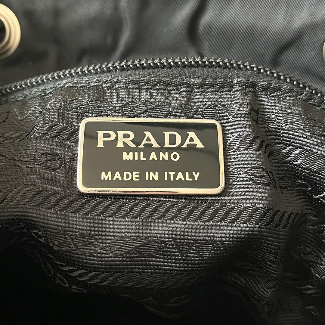 未使用級✨PRADA プラダ　リュックサック　ナイロン　レザー　三角ロゴプレート