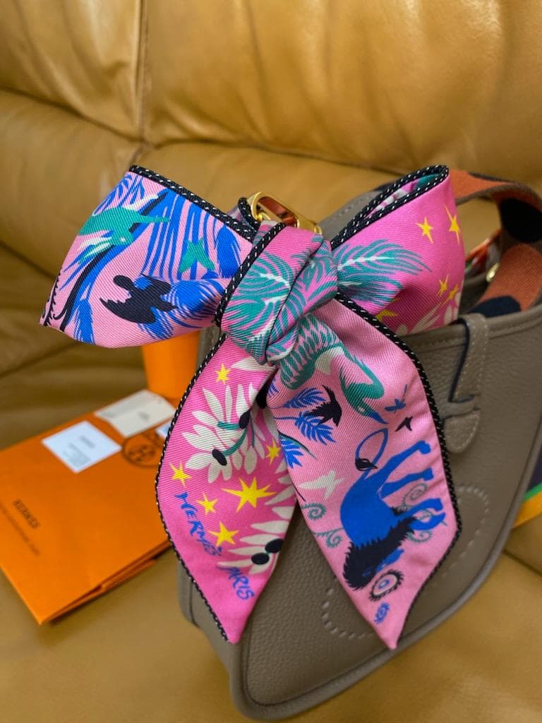 HERMES エルメス 《オルフェウスの魅力に誘われて》パイピング ツイリー