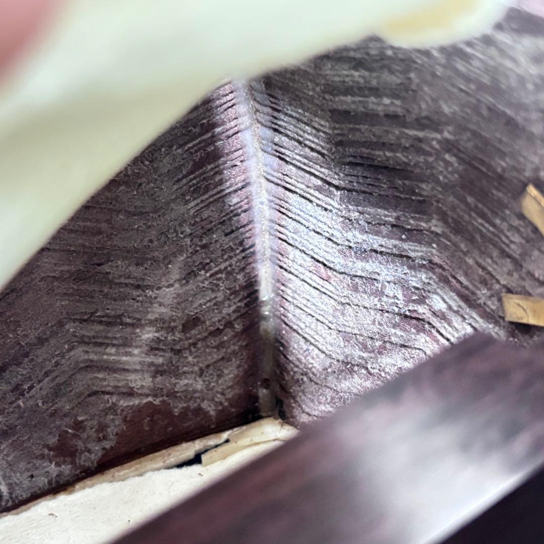 ■ 津軽三味線 子持 綾杉彫 紅木 二枚溝