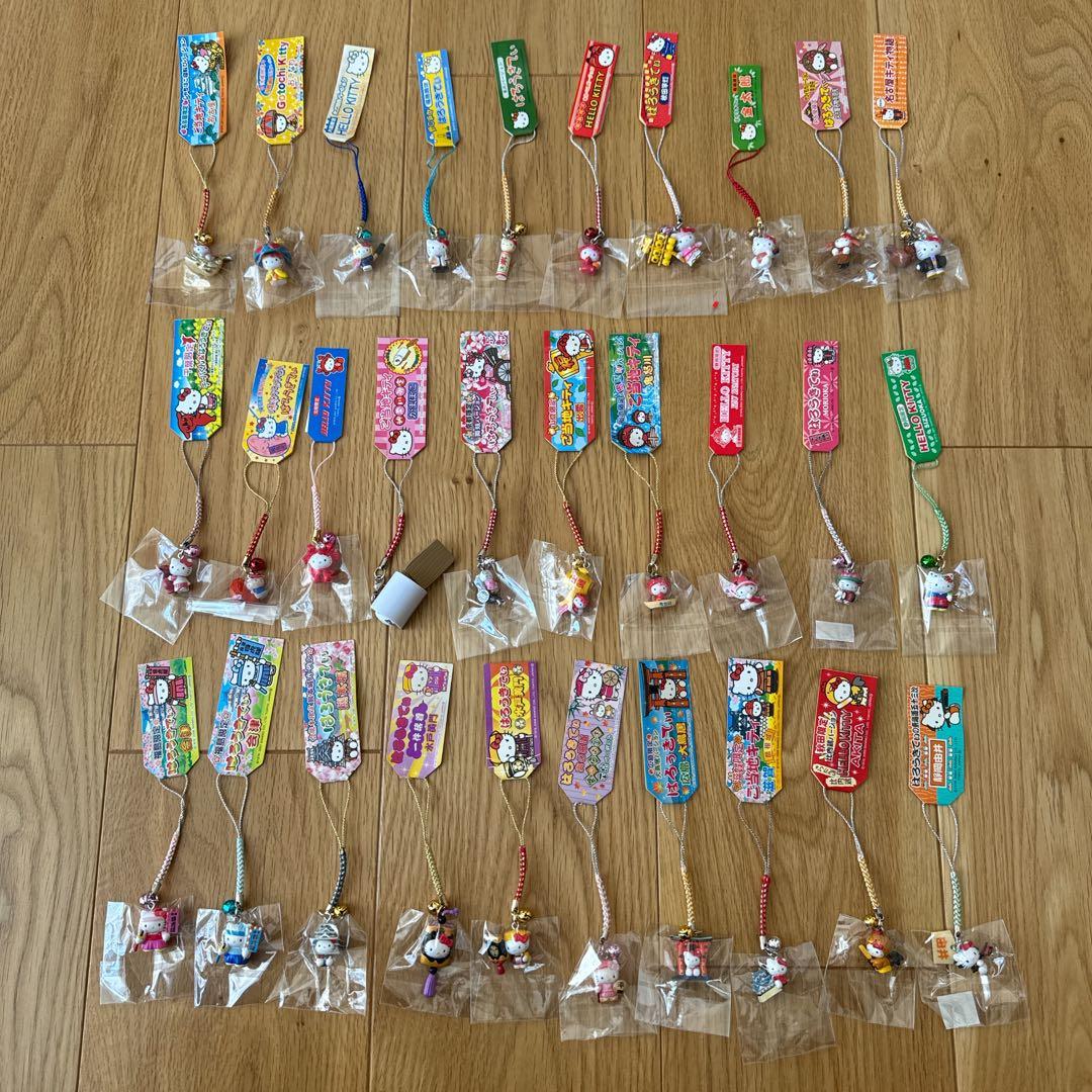 ハローキティ　ご当地キティ　ストラップ　182個おまとめ セット売り　根付け