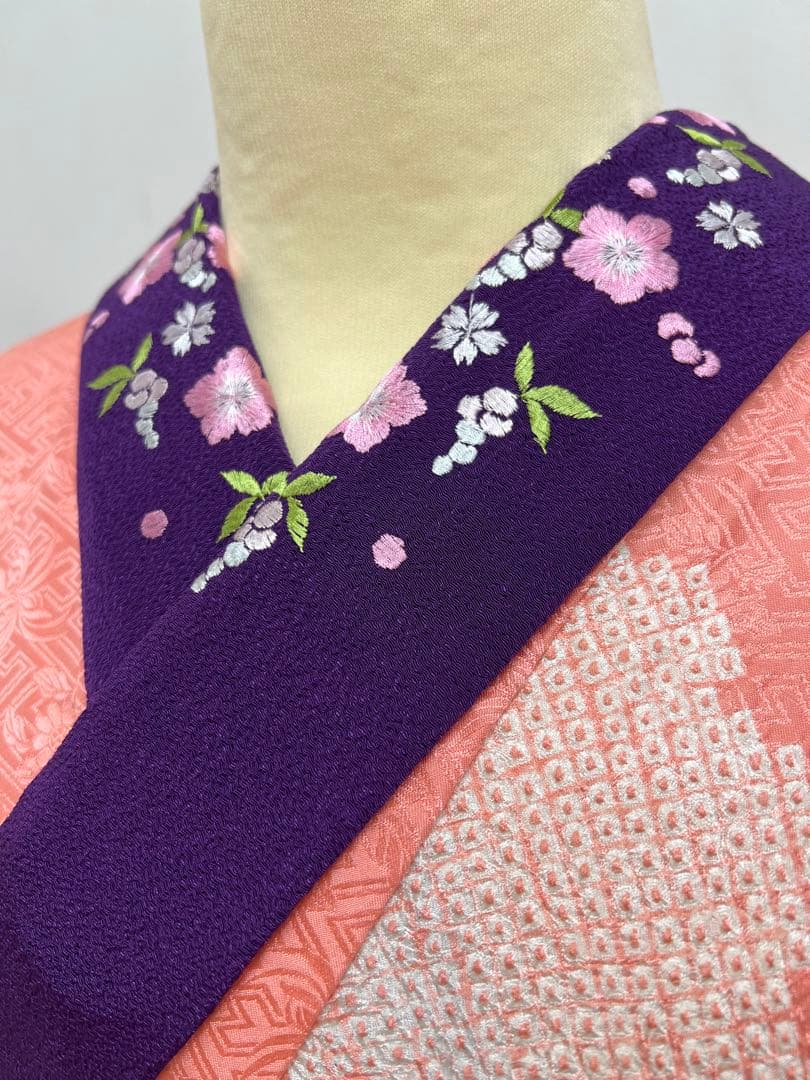 蝶々　振り袖　フルセット　別誂長襦袢　成人式　刺繍　振袖　草花　蝶　703