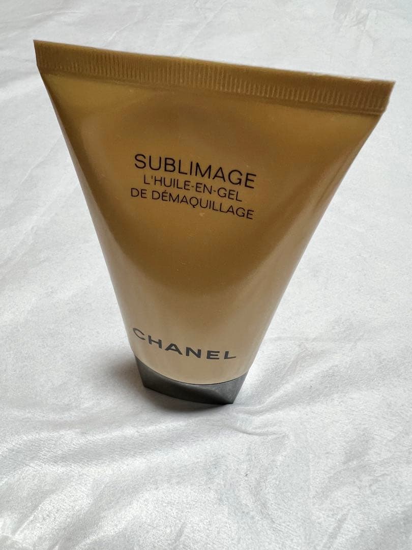 CHANELサブリマージュ メークアップリムバー150mlノベルティおまけ付き