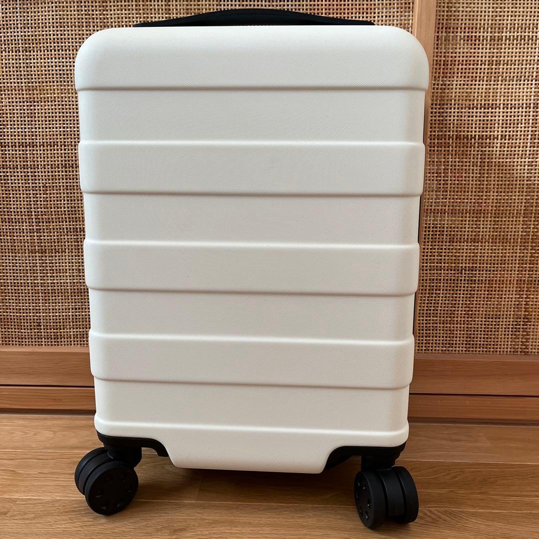 無印良品 キャリーケース20Lアイボリー