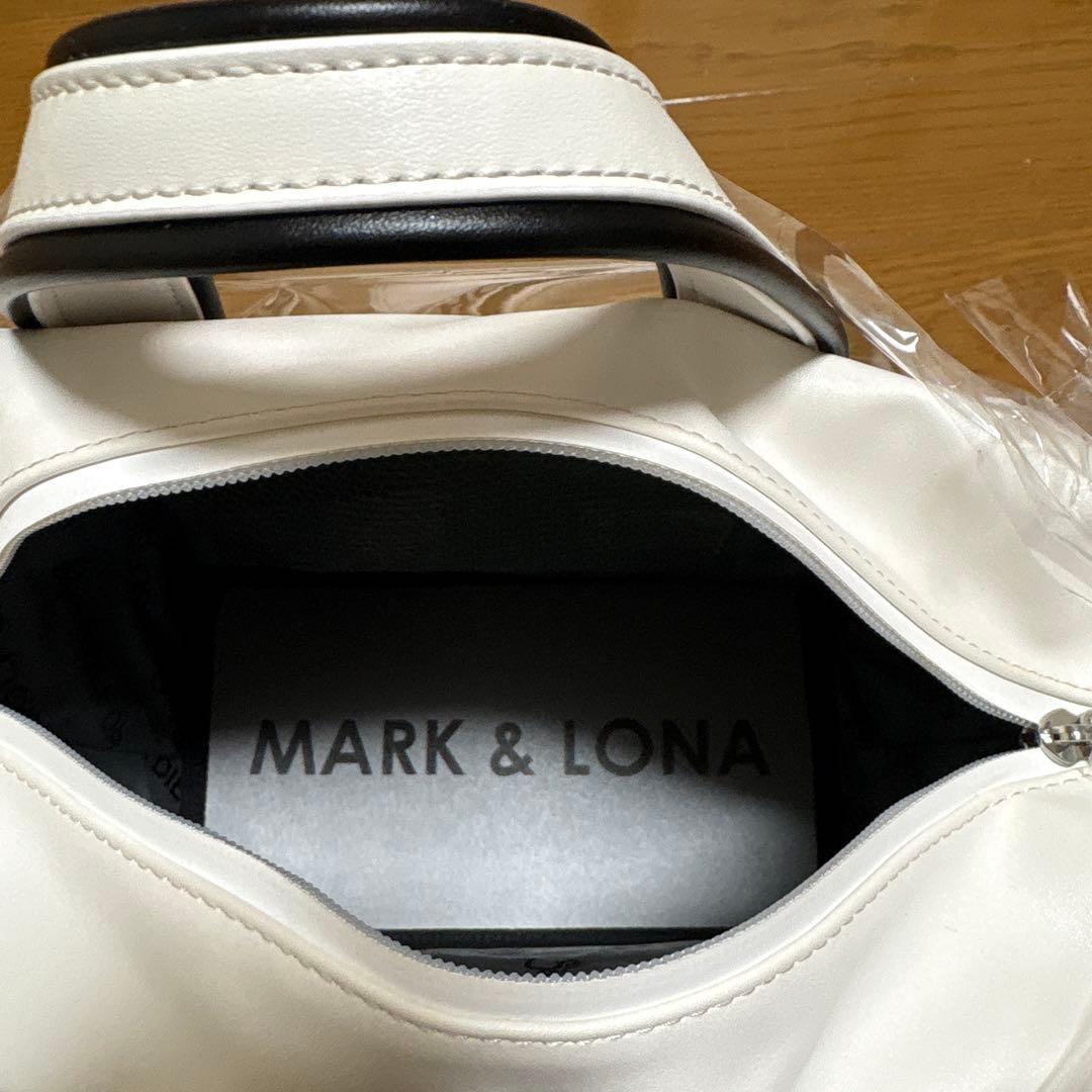 MARK&LONA ゴルフラウンドバッグ