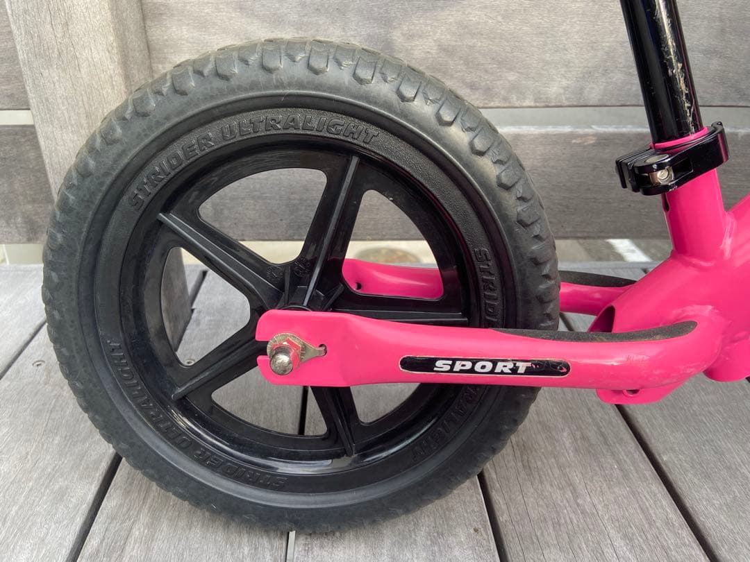 STRIDER SPORT バランスバイク ピンク 12インチ 専用バッグ付きの通販