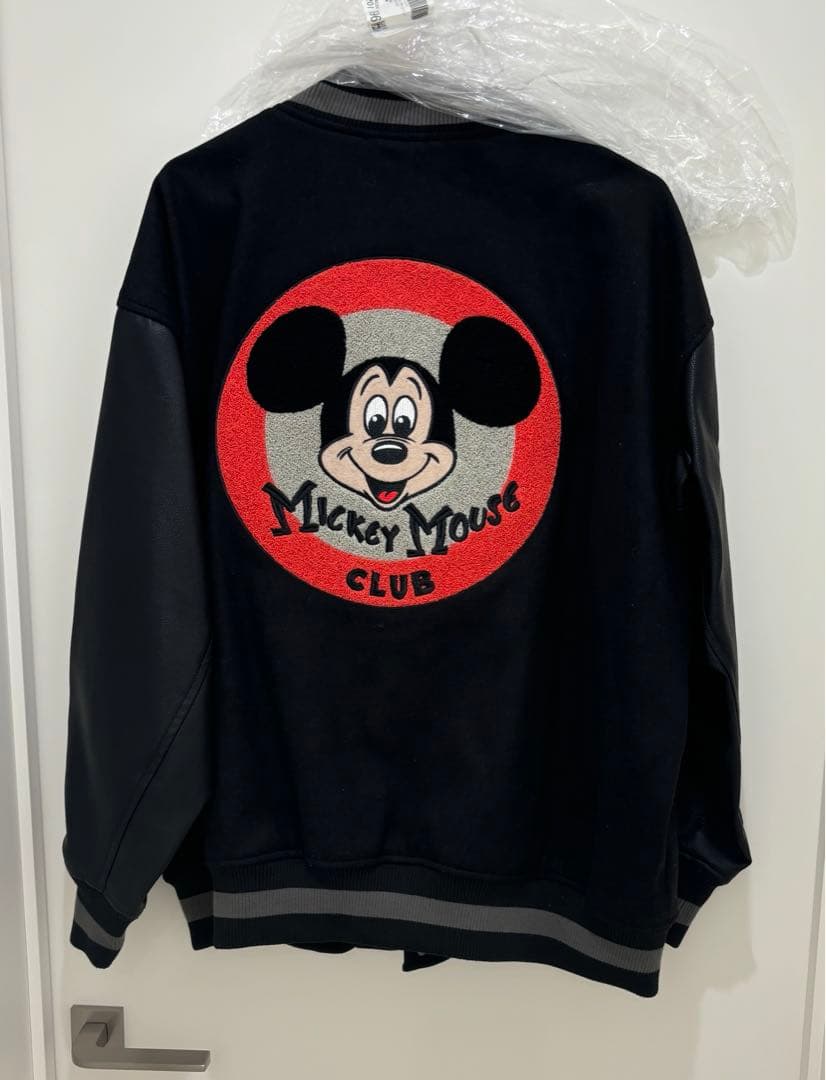 ディズニー100周年記念　ミッキースタジャン　新品未使用