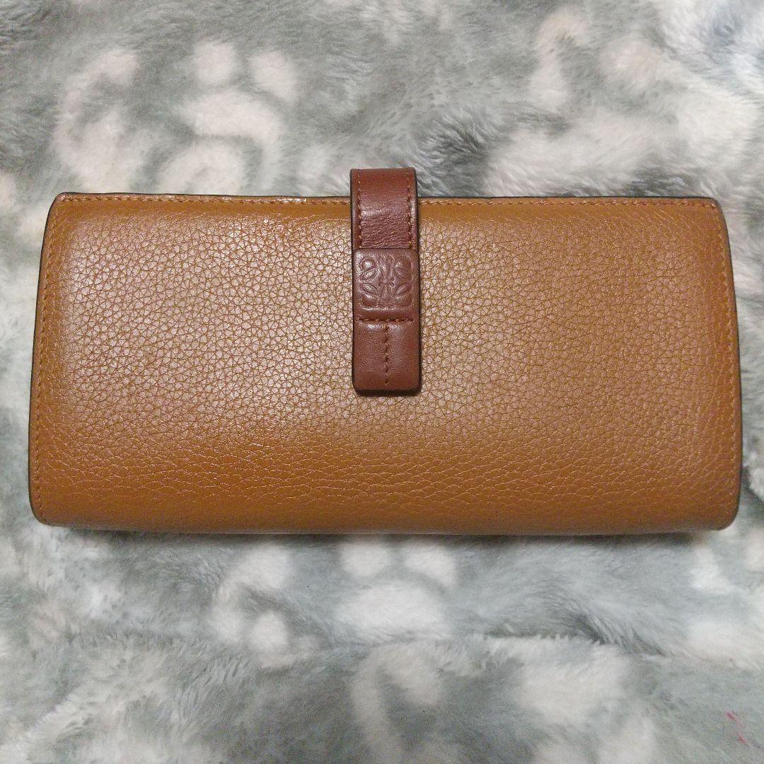 ロエベLOEWEヴァーティカルウォレット ラージ ブラウン系