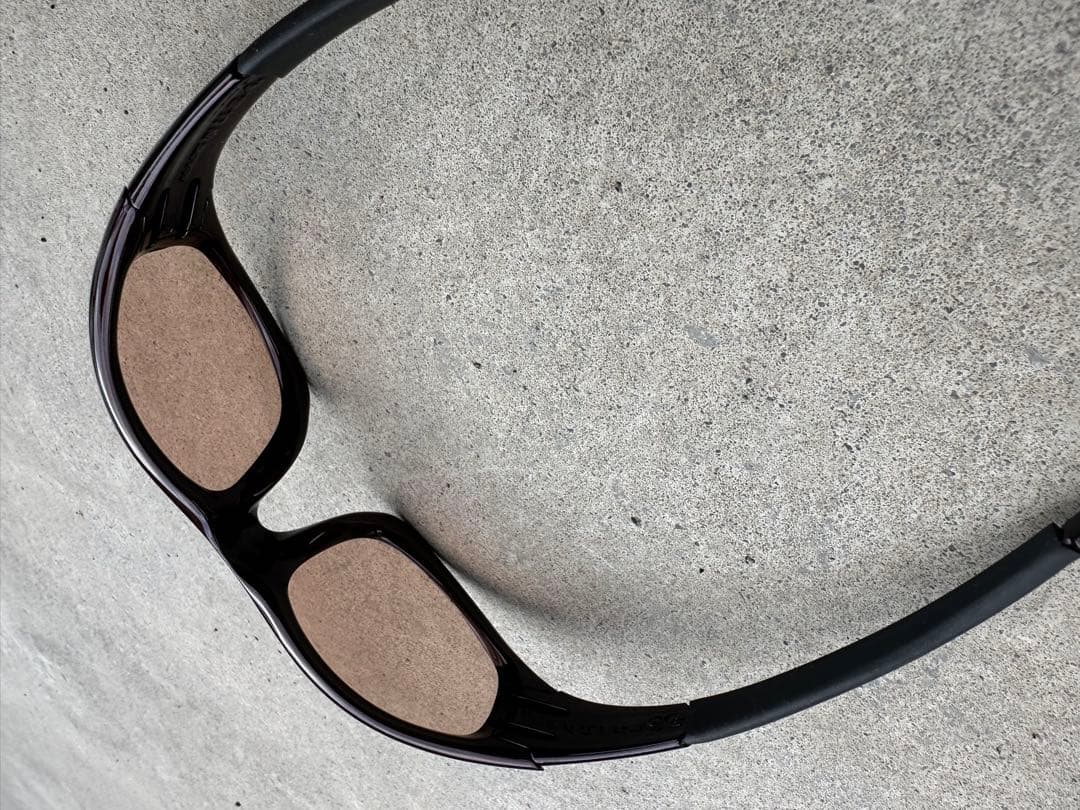 Oakley サングラス ブラック ブラウンレンズ