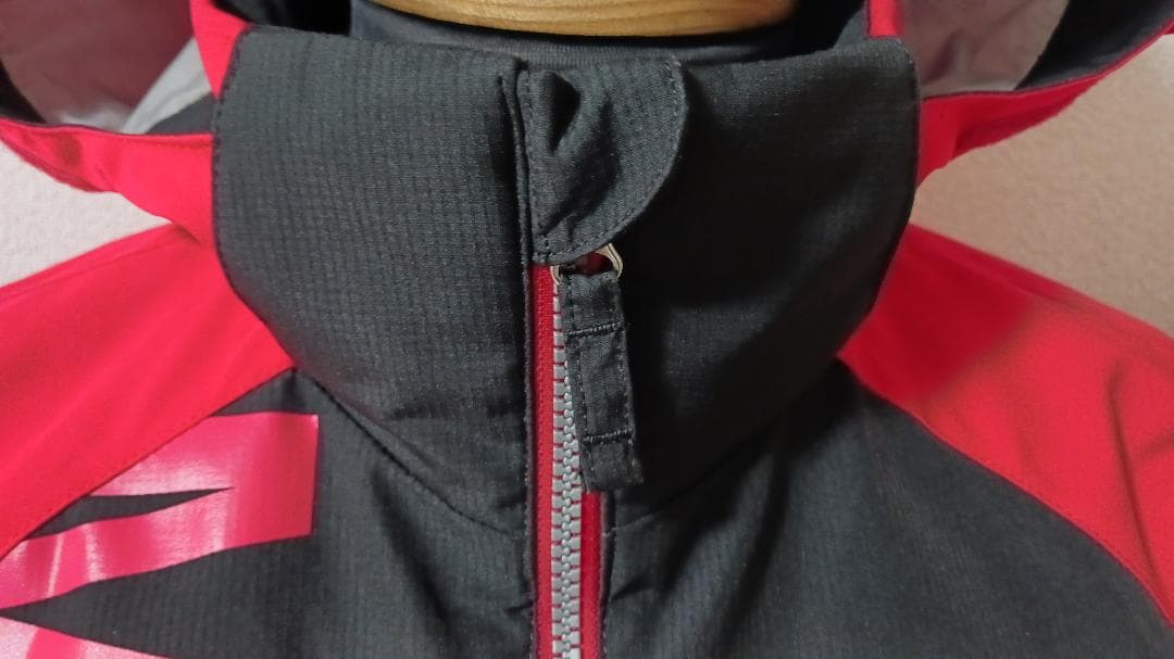 デサント MOVE SPORT 140cm子ども用スキーウェアセット 黒⁄赤 デサント