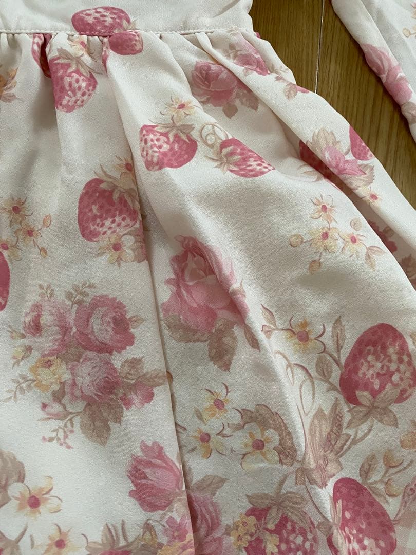 LIZLISA リズメロ メロメロストロベリーワンピース ホワイト