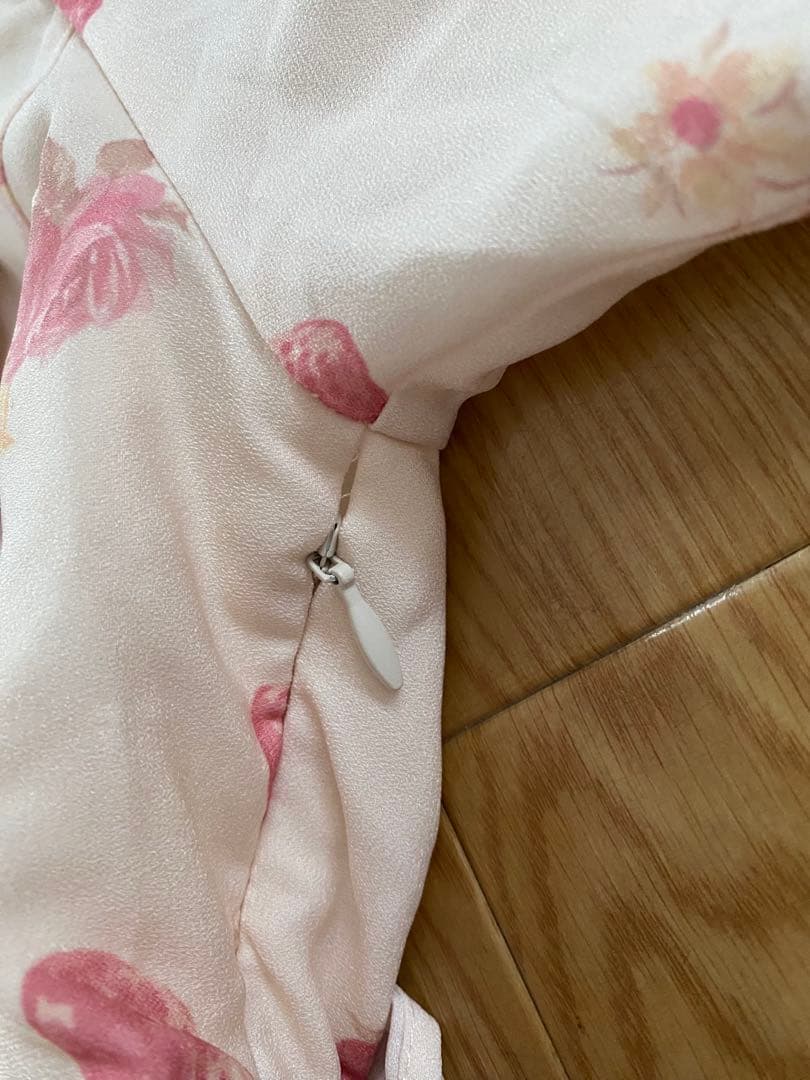 LIZLISA リズメロ メロメロストロベリーワンピース ホワイト