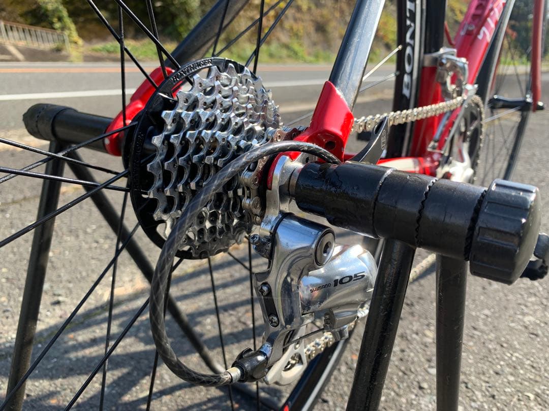 【即乘】送料無料TREKカーポンロードバイクRACE BONTRAGER 18速