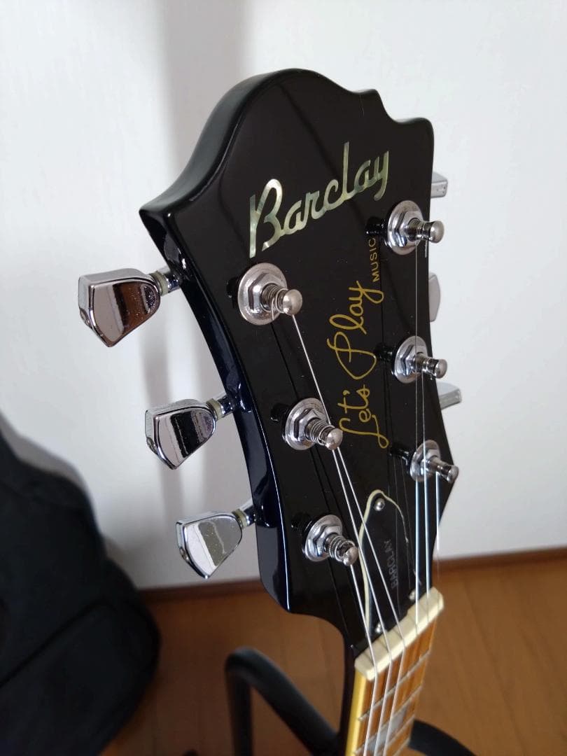 Barclay エレキギター ブルー 簡易ケース付き