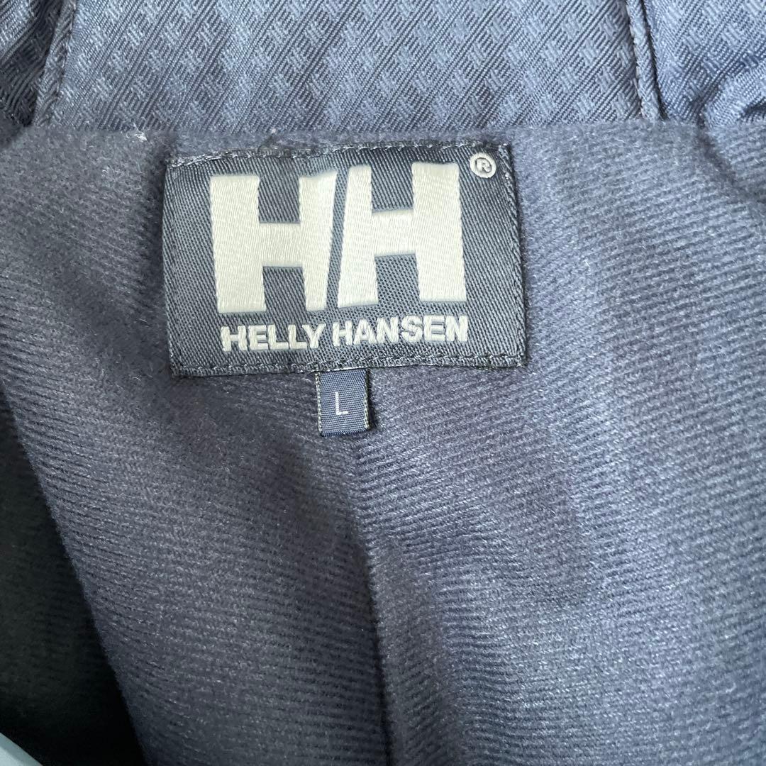 ヘリーハンセン　HELLY HANSEN スキーウェア　サイズL 中古