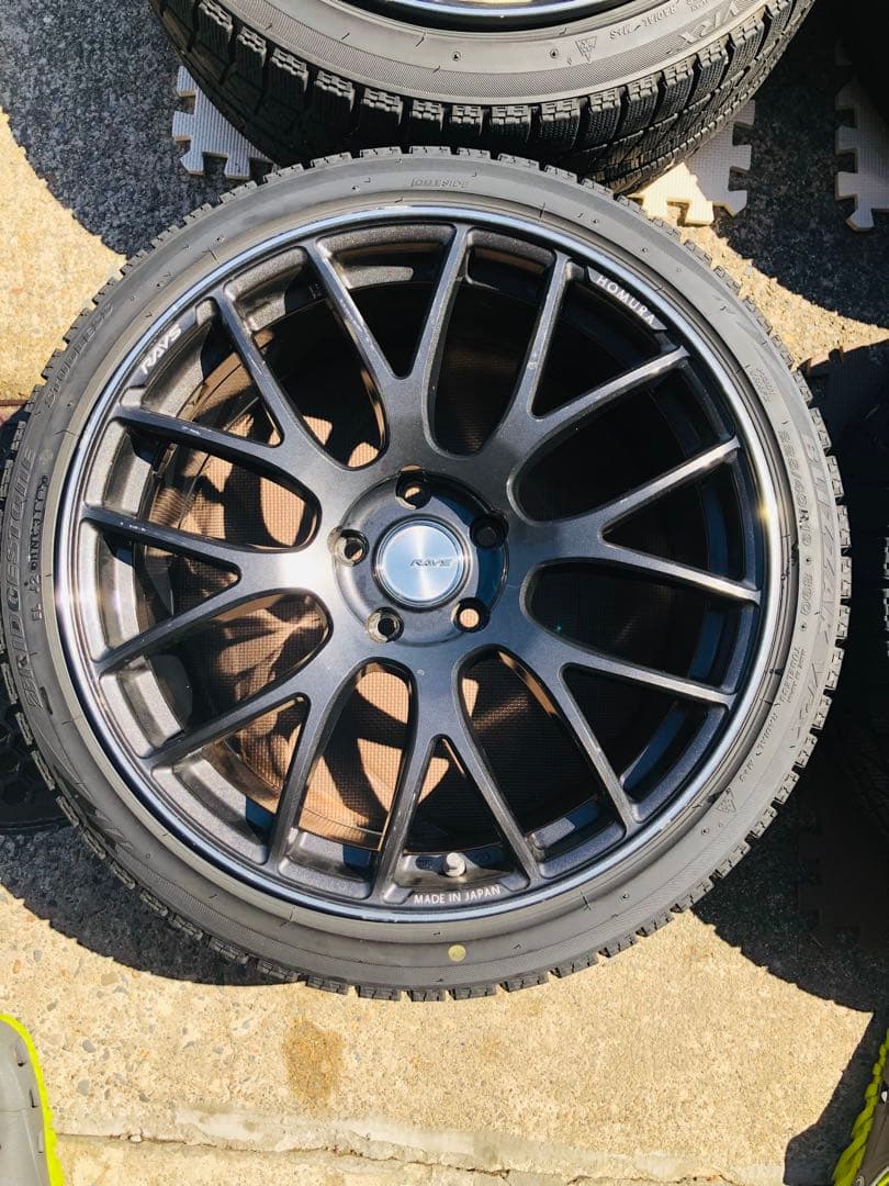 シゲ　2/4 rays ホムラ 8.5j43 2x8GTS 19インチ