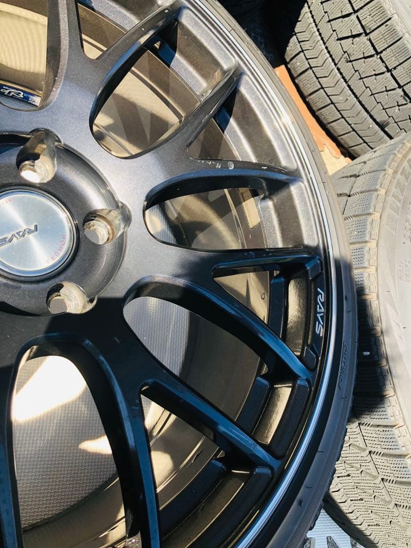 シゲ　2/4 rays ホムラ 8.5j43 2x8GTS 19インチ