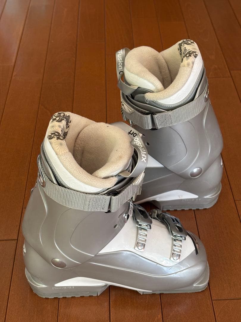 レディーススキーブーツSalomon DIVINE4 23.5cm