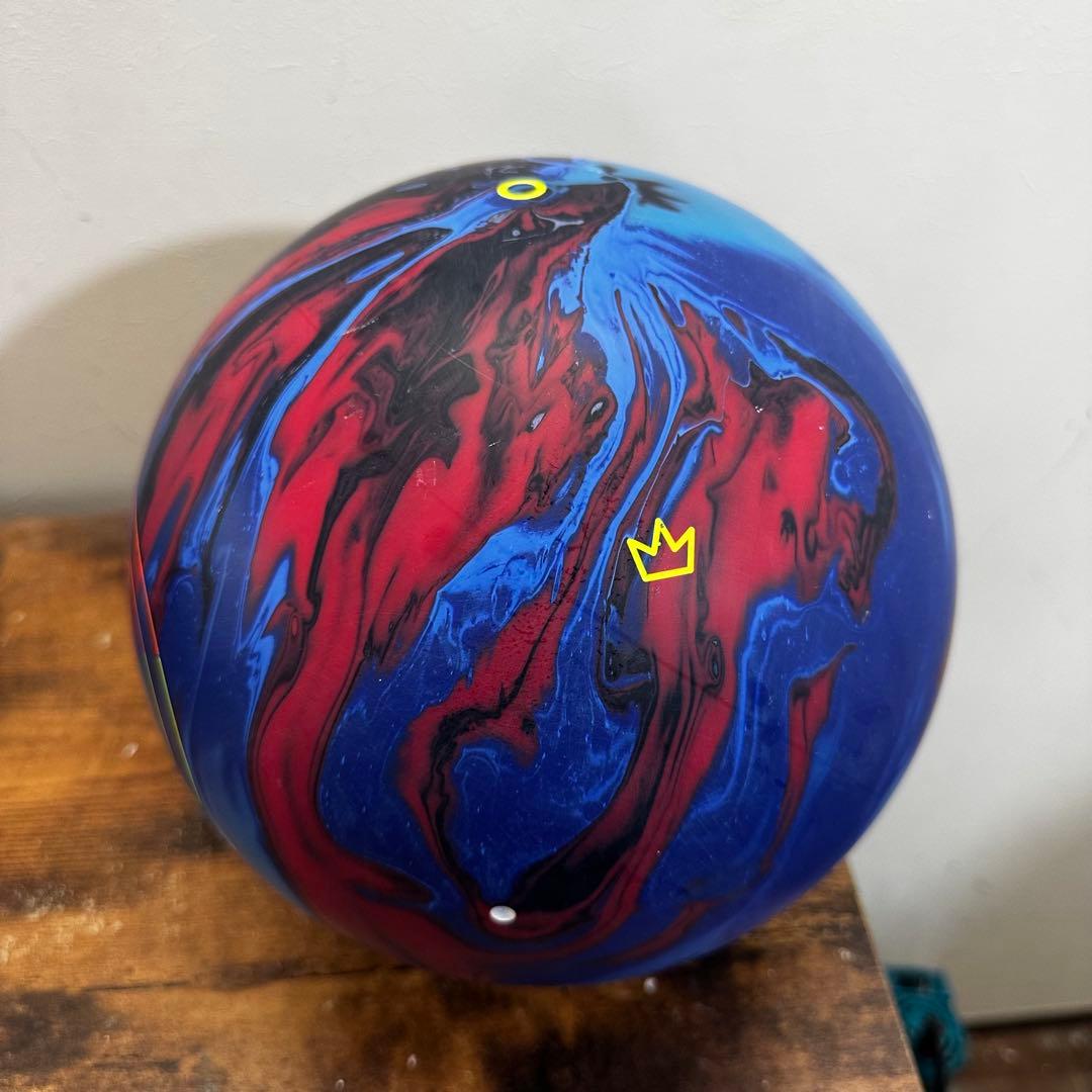 希少新品未使用14Pメズマライズ Mesmerize ボウリングボール - メルカリ