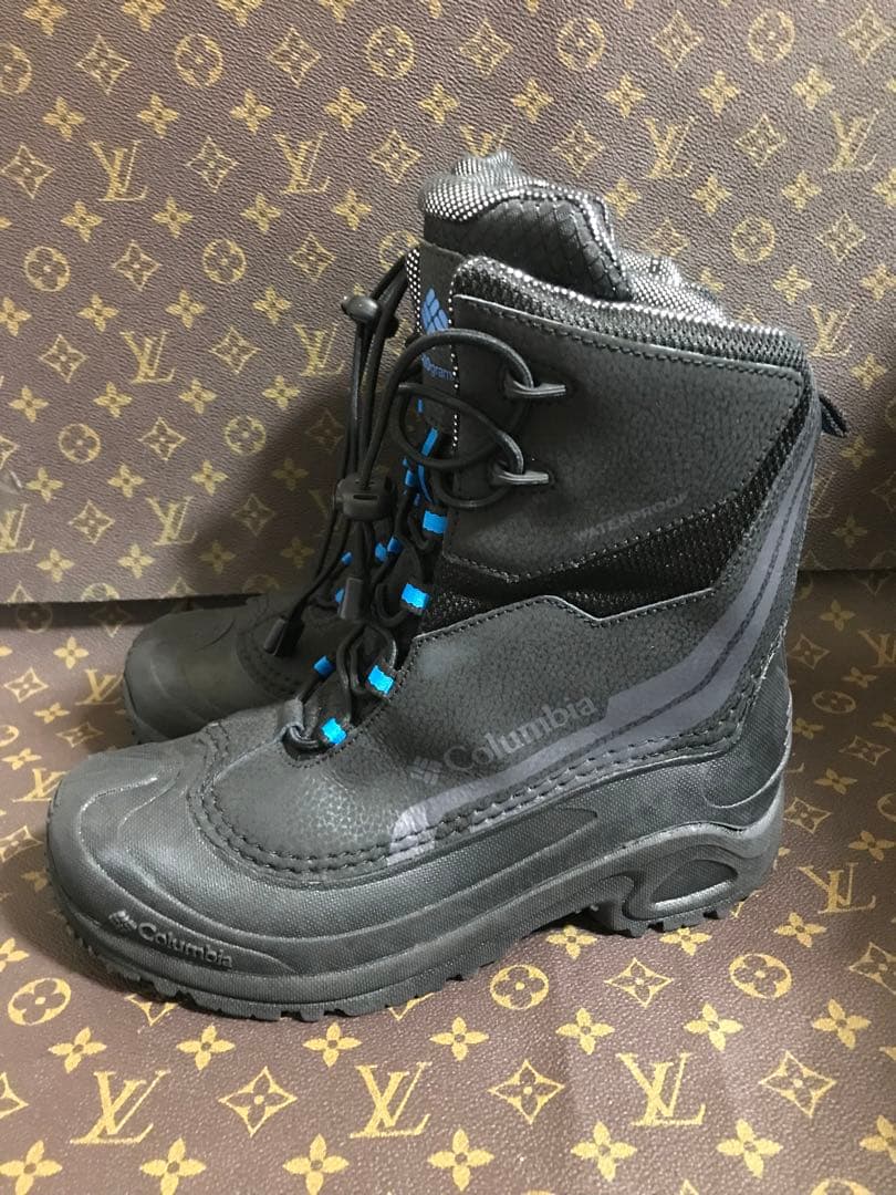 スノーボード Columbia Bugaboot PlusIV Omni-Heat Boot