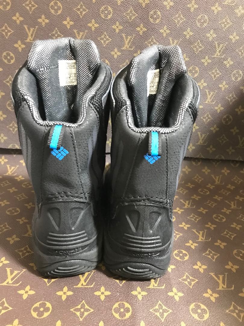 スノーボード Columbia Bugaboot PlusIV Omni-Heat Boot